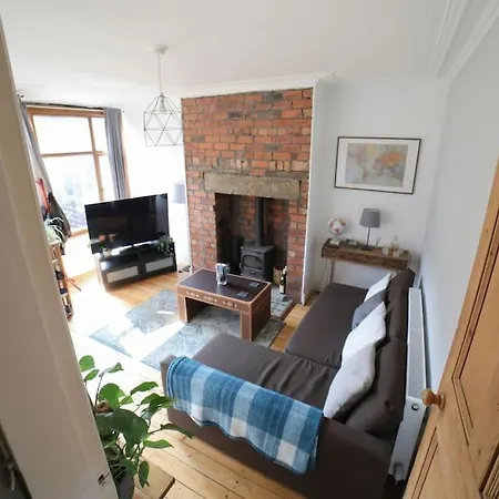 Delightful 2bed House Near Central Leeds Apartment
